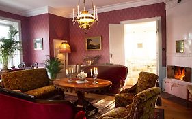 Langbro Gard I Moelnbo Bed And Breakfast